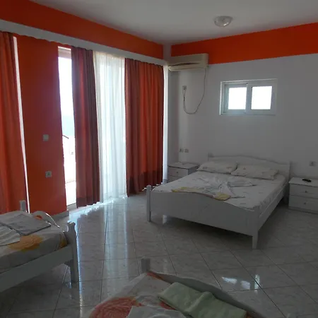 Hotel Damian Sarande