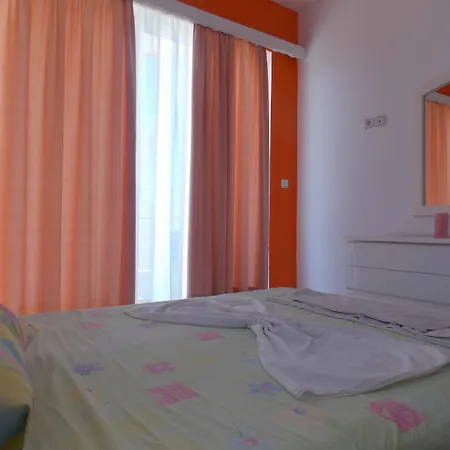 Damian Hotel