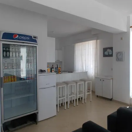 Damian 2* Saranda