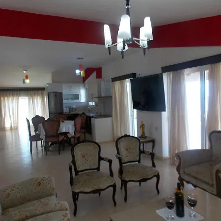 Hotel Damian Sarandë